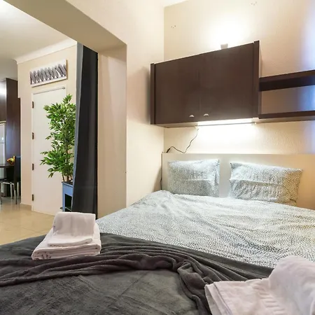 شقة Host Wise - Bright Lovely Flat - Balcony جويا