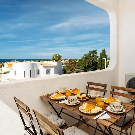 Host Wise - Bright Lovely Flat - Balcony جويا