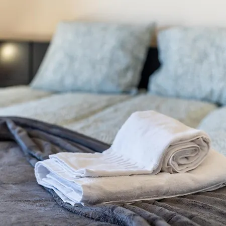 Host Wise - Bright Lovely Flat - Balcony Guia (Faro)