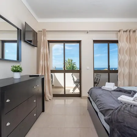 Host Wise - Bright Lovely Flat - Balcony Lejlighed *