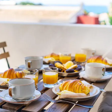 Host Wise - Bright Lovely Flat - Balcony Guia